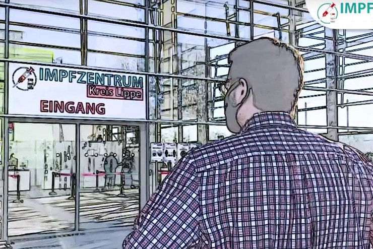 Der Kreis zeigt auf seiner Webseite in einem mehr als zweiminütigen Video, wie der Besuch im Impfszentrum ablaufen wird. - © Kreis Lippe