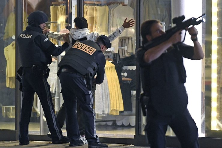 Terroranschlag in Wien - © Foto: Roland Schlager/APA/dpa