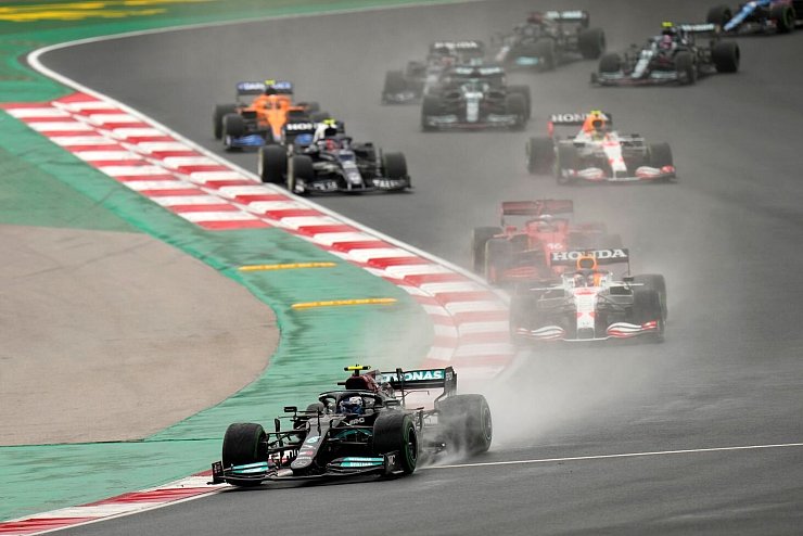 Bottas - © Foto: Francisco Seco/AP/dpa