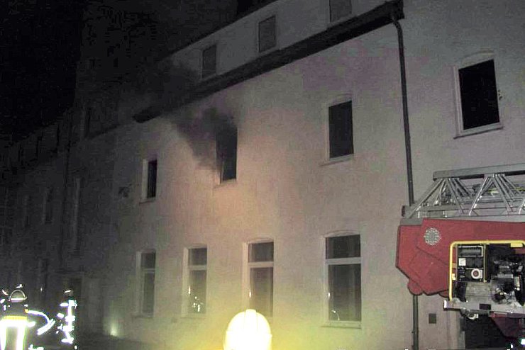 Feuer in ehemaliger Zigarrenfabrik - © Feuerwehr Barntrup