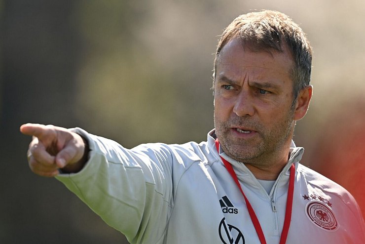 - &copy; Arne Dedert/dpa