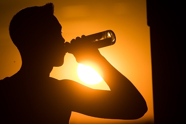 Sommermythen - © Foto: Julian Stratenschulte/dpa