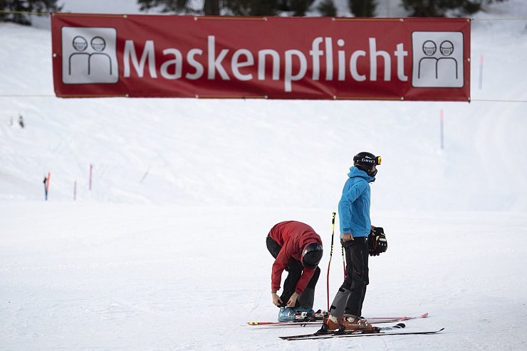 Schweiz - &copy; Foto: Gian Ehrenzeller/KEYSTONE/dpa