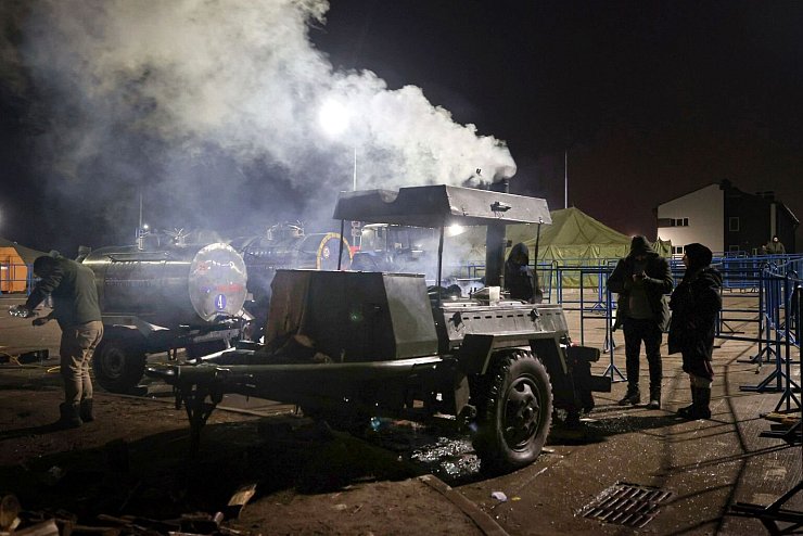 Migranten - &copy; Foto: Maxim Guchek/BelTA/AP/dpa