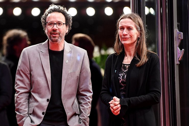 Berlinale 2020 - Chatrian + Rissenbeek - &copy; Foto: Britta Pedersen/dpa-Zentralbild/dpa