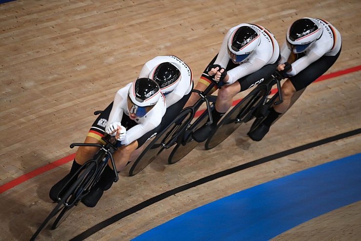 Gold-Fahrt - &copy; Foto: Sebastian Gollnow/dpa