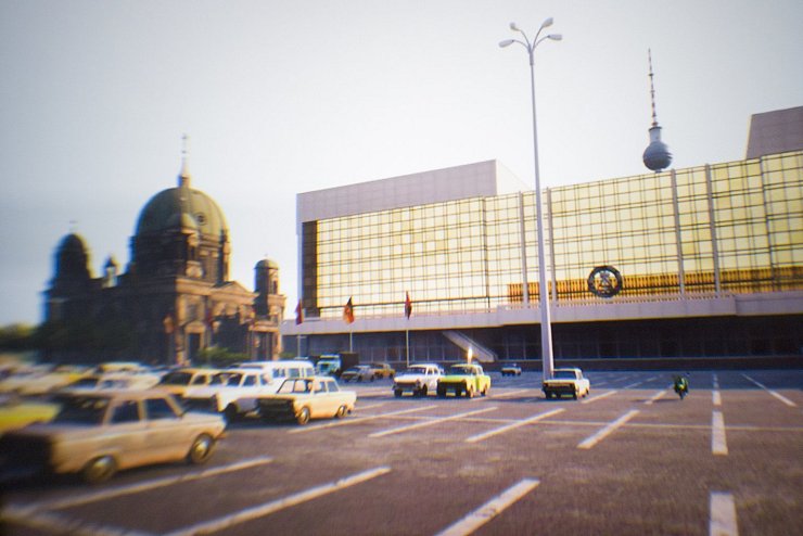 Virtuelle Zeitreise in geteiltes Berlin - &copy; Foto: Christoph Soeder