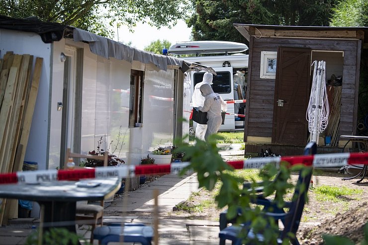 Durchsuchung - &copy; Foto: Guido Kirchner