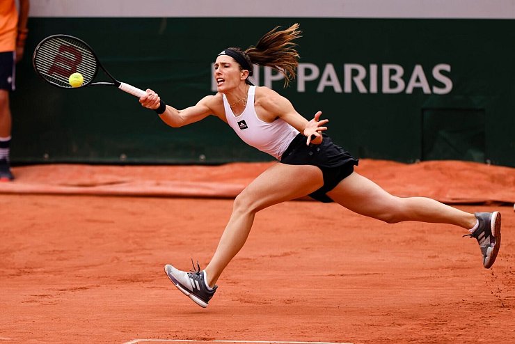 - &copy; Frank Molter/dpa