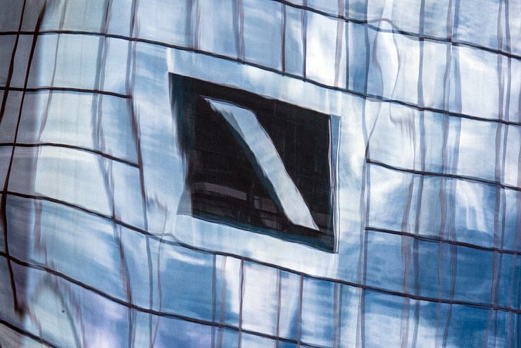 Deutsche Bank - &copy; Foto: Boris Roessler/dpa