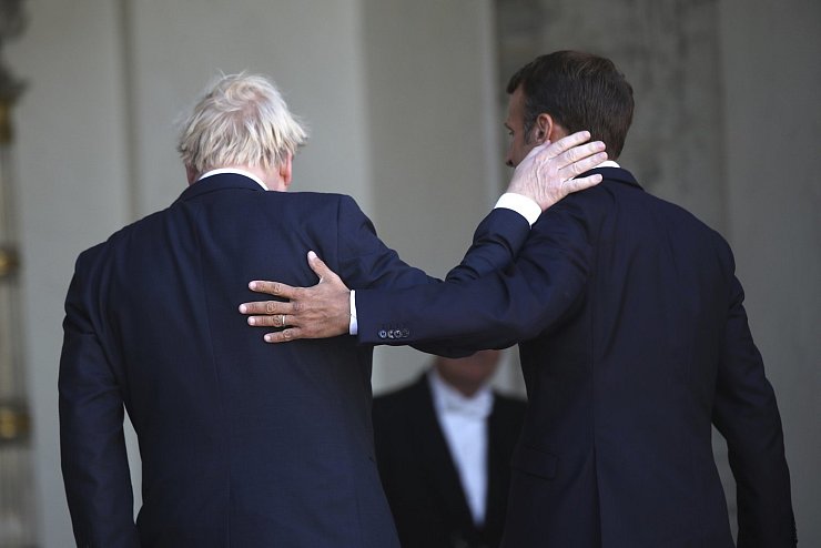 Johnson in Paris - &copy; Foto: Daniel Cole/AP