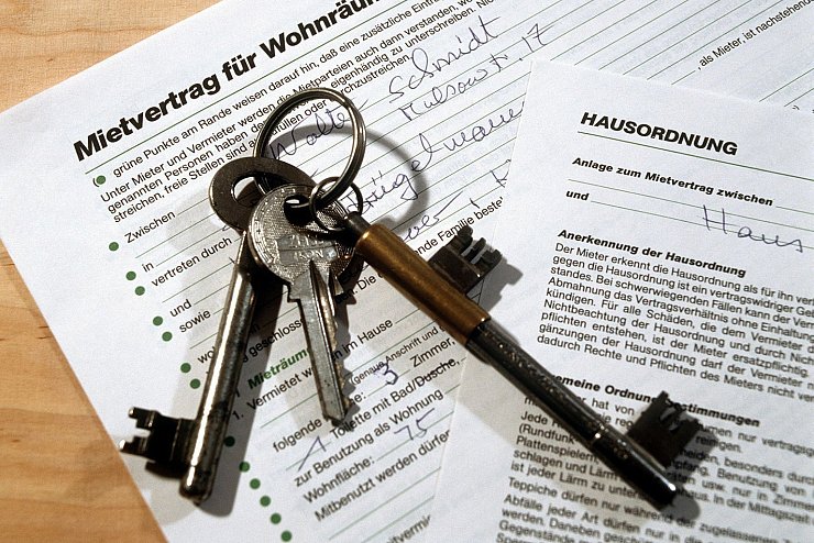 Mietvertrag - &copy; Foto: DB Dieter Assmann/dpa