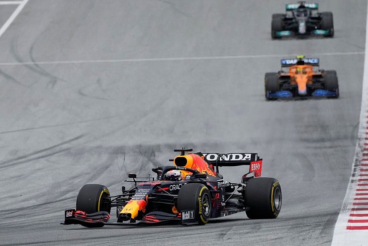 Max Verstappen - © Foto: Darko Bandic/AP/dpa