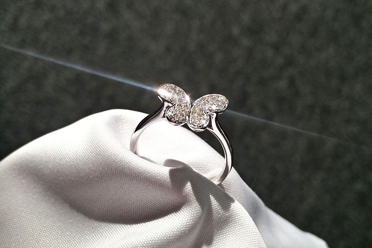 Nat&uuml;rlicher Diamant - &copy; Foto: Diamant Agentur GmbH /dpa