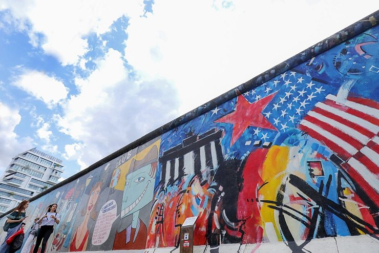 Mauerst&uuml;ck - &copy; Foto: Wolfgang Kumm