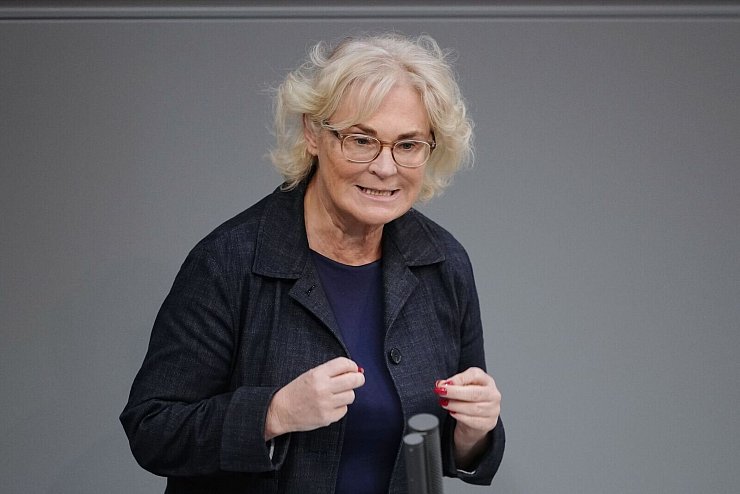 - &copy; Kay Nietfeld/dpa