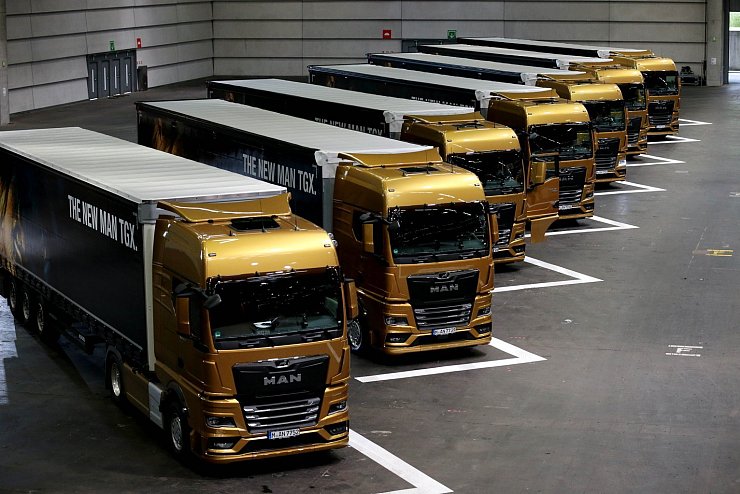 Neue neue MAN-Lastwagen - © Foto: Juan Carlos Rojas/dpa