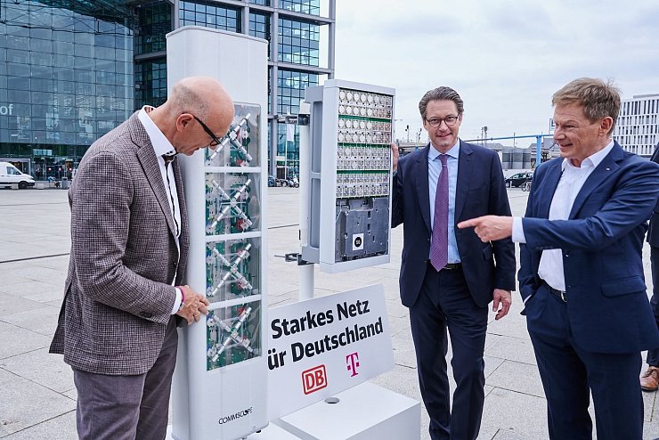 Mobilfunkausbau an Schienenstrecken - &copy; Foto: Annette Riedl/dpa