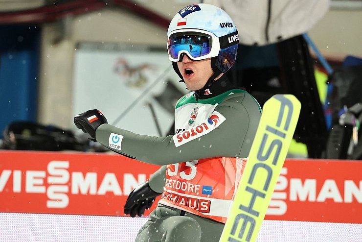 Kamil Stoch - &copy; Foto: Daniel Karmann/dpa