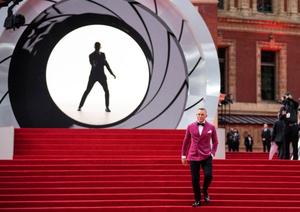 Wer wird Nachfolger von Daniel Craig? Über den nächsten James-Bond-Darsteller entscheidet Amazon. - © Matt Dunham/AP/dpa