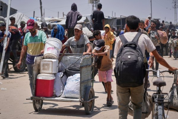 Türk kritisiert die Lebensmittelverteilung der Gaza Humanitarian Foundation. - © Abdel Kareem Hana/AP/dpa