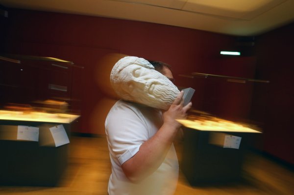 Homer hat mit der «Odyssee» Weltliteratur geschaffen, die bis heute wirkt. (Archivbild) - © Karl-Josef Hildenbrand/dpa