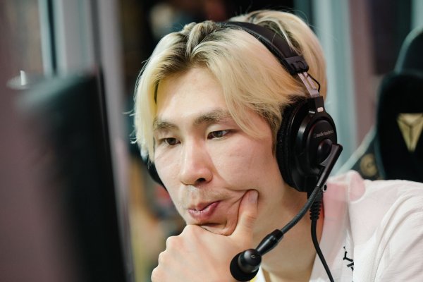 Der ehemalige Weltmeister Torontotokyo scheidet mit Betboom schon früh aus dem Turnier aus. (Archivbild) - © Valve/dpa