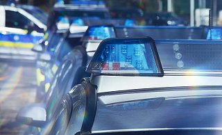 Die Polizei mußte das Unfallauto abschleppen lassen. - Symbolbild: Pixabay Die Polizei mußte das Unfallauto abschleppen lassen. - Symbolbild: Pixabay