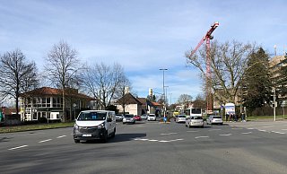Die Rudolph-Brandes-Allee (Bild) und die angrenzende Bahnhofstraße werden 2020 zur Großbaustelle. - Thomas Reineke Die Rudolph-Brandes-Allee (Bild) und die angrenzende Bahnhofstraße werden 2020 zur Großbaustelle. - Thomas Reineke