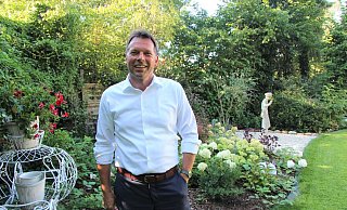 Der Garten ist für Frank Hilker eine Rückzugsoase und ein Ort, an dem er zur Ruhe kommt. - Jana Beckmann Der Garten ist für Frank Hilker eine Rückzugsoase und ein Ort, an dem er zur Ruhe kommt. - Jana Beckmann