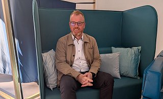 Mehr Ruhe, mehr Rückzugsmöglichkeiten: Bürgermeister Friso Veldink ist froh, dass Dörentrup an beiden Grundschulstandorten - wie hier Auf dem Kamp - bessere Rahmenbedigungen geschaffen hat. - Annika Langhagel Mehr Ruhe, mehr Rückzugsmöglichkeiten: Bürgermeister Friso Veldink ist froh, dass Dörentrup an beiden Grundschulstandorten - wie hier Auf dem Kamp - bessere Rahmenbedigungen geschaffen hat. - Annika Langhagel