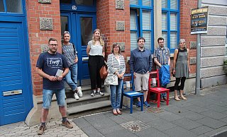 Haben an der Gedenkwoche mitgewirtk: (von links) Stephan Krause (Realschule), Annette Paschke-Lehmann (Verein Stolpersteine), Sara Elkmann (Städtische Museen), Margit Meier-Limberg (Engelbert-Kaempfer-Gymnasium), Jan Schwensfeger (Karla-Raveh-Gesamtschule), Marcel Oeben (Stadtarchiv) und Renate Zimmermann-Grob (Karla-Raveh-Gesamtschule). - Nadine Uphoff
