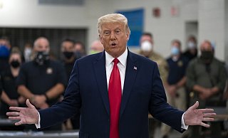 «Sehr erfolgreicher» Trip nach Kenosha: US-Präsident Donald Trump. - Foto: Evan Vucci/AP/dpa