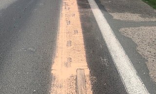 Die Ölspur zog sich über eine Strecke von 2,5 Kilometern. - Feuerwehr Lügde