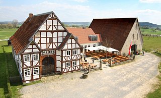 Die Betreiber der Museumsgastronomie "Im Weißen Ross" haben ihren Pachtvertrag mit dem LWL verlängert. Auch das neue Bistro im Neubau wird künftig von "TableME" geführt. - Archivfoto: Vera Gerstendorf-Welle