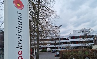 Wer zieht hier im Herbst als Chef ein? Das Kreishaus in Detmold. - Archivfoto: Carolin Brokmann-Förster