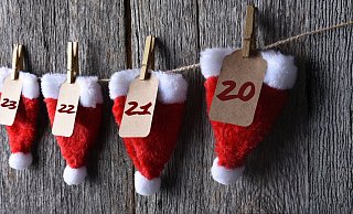 Welche Geschichte verbirgt sich hinter dem heutigen T&uuml;rchen? Im LZ-Adventskalender gibt es jeden Tag etwas zum R&auml;tseln. - Montage: Canva/LZ