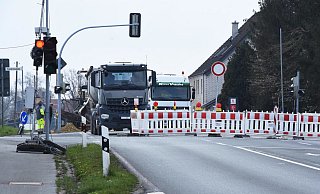 Die B239 ist derzeit gesperrt. - Raphael Bartling Die B239 ist derzeit gesperrt. - Raphael Bartling