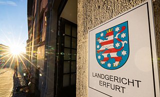 Nachdem ein 75-jähriger Mann in Internetforen Kastrationen angeboten und diese bei sich zu Hause durchgeführt haben soll, muss er sich nun in Erfurt vor Gericht verantworten. - Michael Reichel/dpa Nachdem ein 75-jähriger Mann in Internetforen Kastrationen angeboten und diese bei sich zu Hause durchgeführt haben soll, muss er sich nun in Erfurt vor Gericht verantworten. - Michael Reichel/dpa