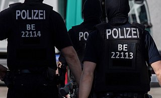 Die Ermittlungen gehen auch nach der Festnahme im Fall «NSU 2.0» weiter. - Foto: Paul Zinken/dpa/Aktuell