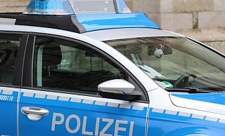 Der oder die T&auml;ter durchsuchten das gesamte Haus nach Beute. - Symbolbild: Pixabay