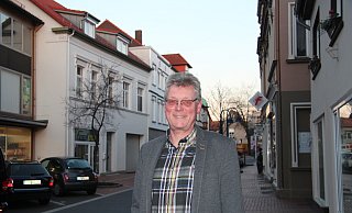 Möchte im Rathaus grüne Akzente setzen: Bürgermeisterkandidat Frank Drexhage. Foto: Cordula Gröne - Cordula Gröne(LZ) Möchte im Rathaus grüne Akzente setzen: Bürgermeisterkandidat Frank Drexhage. Foto: Cordula Gröne - Cordula Gröne(LZ)