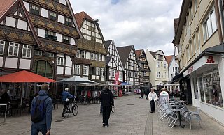 Blick in die Lange Straße, das Herz der Fußgängerzone in Bad Salzuflen. - Sven Kienscherf Blick in die Lange Straße, das Herz der Fußgängerzone in Bad Salzuflen. - Sven Kienscherf