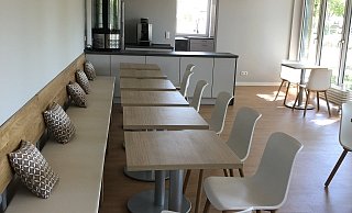 Das Café ist eingerichtet, aber noch nicht in Betrieb. Foto: Till Brand - Till Brand Das Café ist eingerichtet, aber noch nicht in Betrieb. Foto: Till Brand - Till Brand