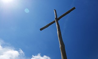 Pastor Gerhard Lange wurde von der Karoli-Universität geehrt. - Vasco Stemmer Pastor Gerhard Lange wurde von der Karoli-Universität geehrt. - Vasco Stemmer