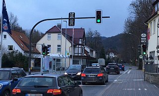 Seitdem die Gauseköte geöffnet ist, rollt der Berufsverkehr wieder durch Berlebeck.  - Jana Beckmann