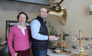 Kunigunde Rakers hat Gut Rothensiek verkauft. Als Projektmanager des neuen Eigentümers entwickelt Philipp Weigandt nun ein Konzept für die Zukunft des Hotel- und Gastronomie-Betriebes. - Dieter Asbrock
