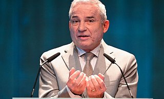 «Wer die verletzt, die uns schützen, muss hart bestraft werden», betont Baden-Württembergs Innenminister Thomas Strobl. - Bernd Weißbrod/dpa «Wer die verletzt, die uns schützen, muss hart bestraft werden», betont Baden-Württembergs Innenminister Thomas Strobl. - Bernd Weißbrod/dpa