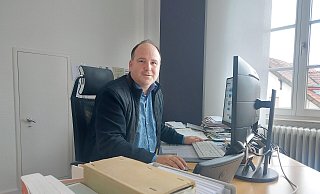 Die Stadt Blomberg steht vor großen Herausforderungen. Gerade in diesen schwierigen Zeiten ist Bürgermeister Christoph Dolle froh, eine breite Mehrheit der Menschen hinter sich zu wissen. - Michaela Weiße Die Stadt Blomberg steht vor großen Herausforderungen. Gerade in diesen schwierigen Zeiten ist Bürgermeister Christoph Dolle froh, eine breite Mehrheit der Menschen hinter sich zu wissen. - Michaela Weiße