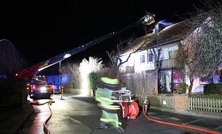 Am Sonntagabend ist die Freiwillige Feuerwehr Horn-Bad Meinberg zu einem Kaminbrand ausgerückt. - Freiwillige Feuerwehr Horn-Bad Meinberg